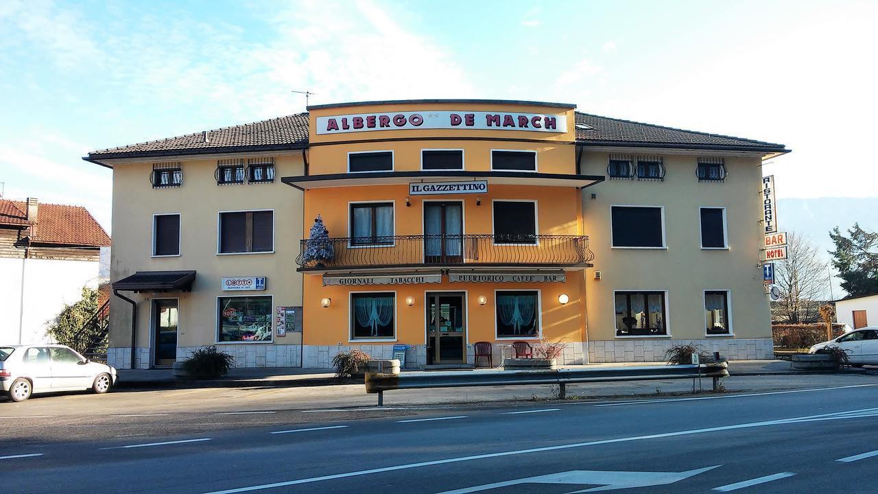 Albergo De March 파라 달파고 외부 사진